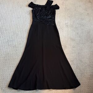 Tadashi Shoji Black One Shoulder Dress